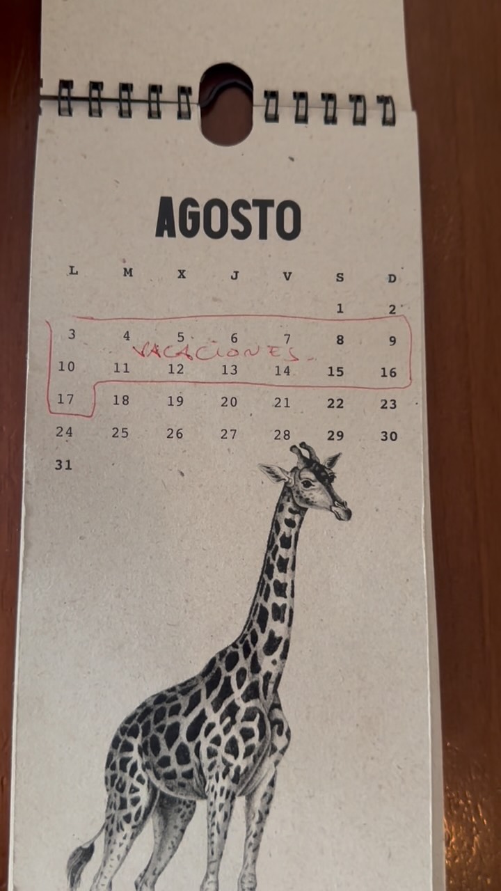 Abrimos sábado y domingo en nuestro horario habitual.
Y ya desde el lunes nos vamos de vacaciones.
¿Un último cocktail p