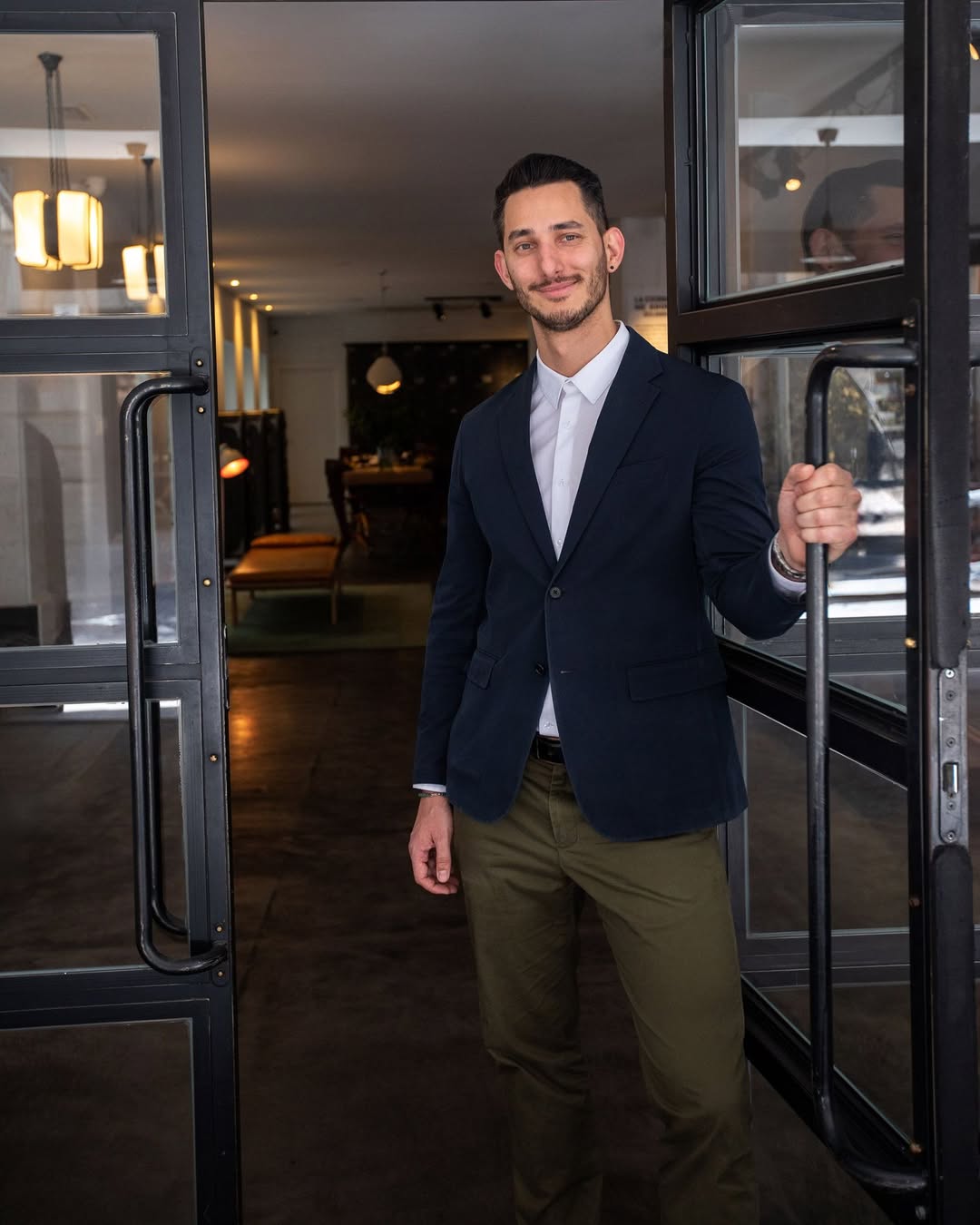 Our team is waiting for you with doors wide open. When you book at 7 Islas, you're coming home.