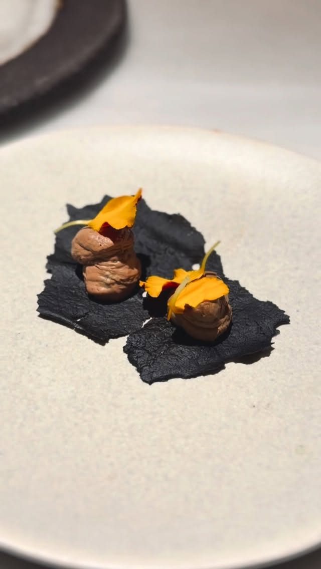 ✨ 𝓐𝓶𝓮𝓽𝓼 = 𝓢𝓾𝓮ñ𝓸 ✨ (euskera 🇪🇸 ) 

Comer, siempre 👌🏻 

@amets_madrid
