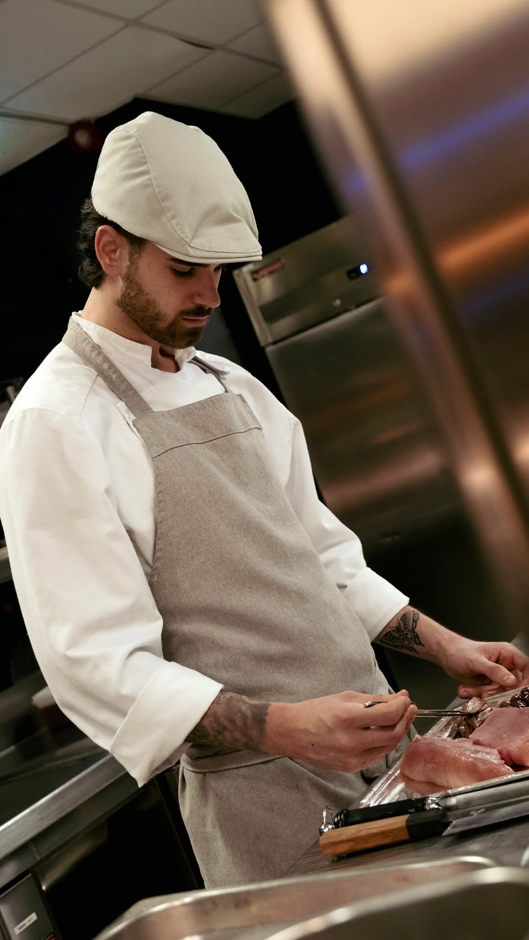 El aperitivo más especial de Amós y todo un clásico: nuestras Gildas ahumadas. Un imprescindible que nunca falla.
✉️ am