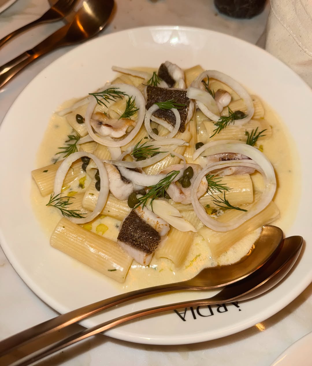 De vuelta en Madrid, y también uno de esos platos que apetece volver a probar: nuestro rigatone. ✨
Ya estamos de vuelta
