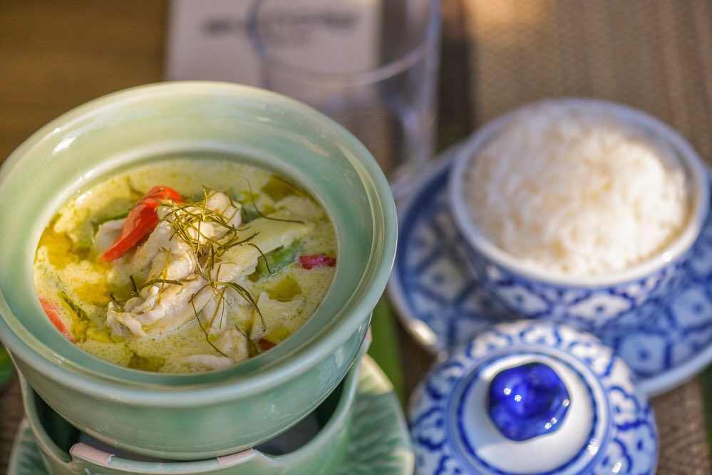 Estamos abierto todo el mes de agosto , Ven a disfrutar del mejor comida Thailandes en madrid 🤩🤩