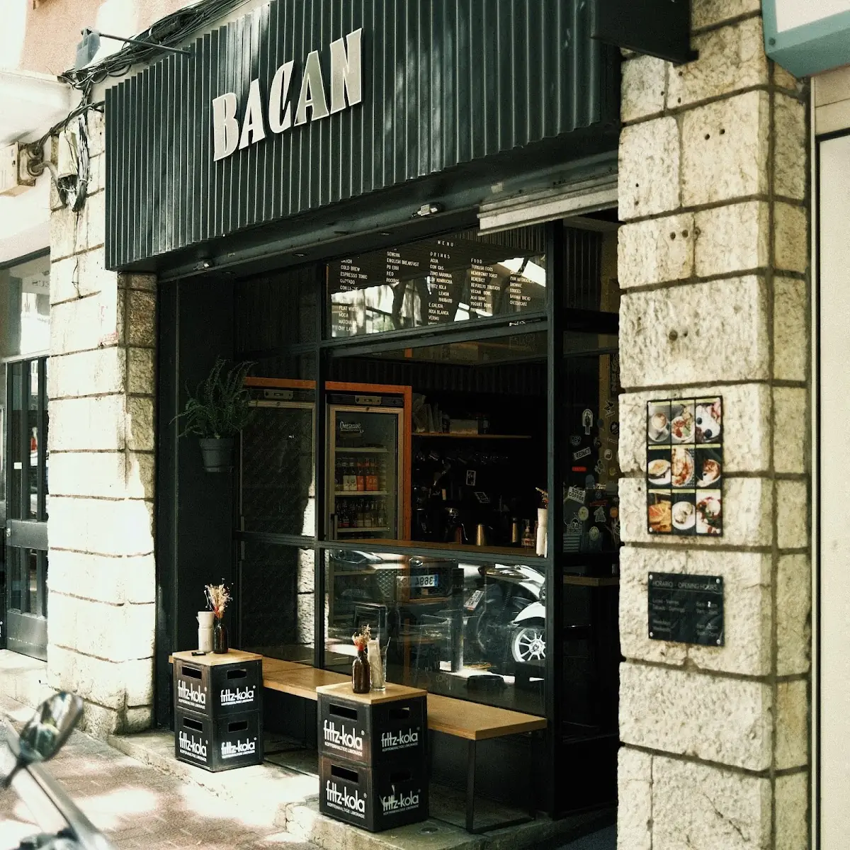The BACAN specialty coffee storefront in Palma