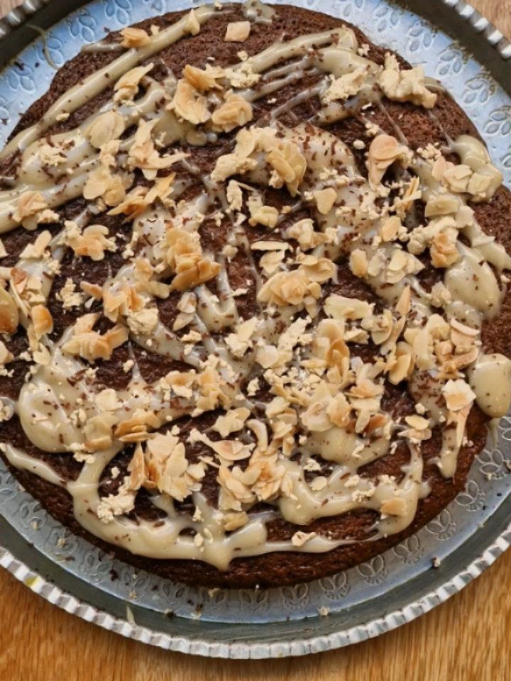 HALVA AND ALMOND CAKE

So moist! So delicious!

کیک حلورده و بادام

#halva #حلورده #sweet #dulce #singluten #glutenfree 