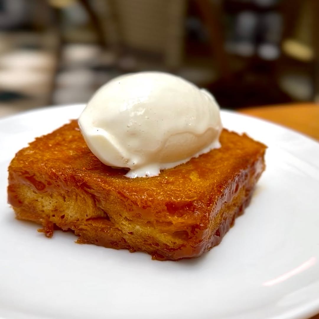 Para endulzar la vuelta a la rutina: torrija de tres leches. 🍞🍨
#Botania #Madrid #Torrija #Postres #FoodieMadrid