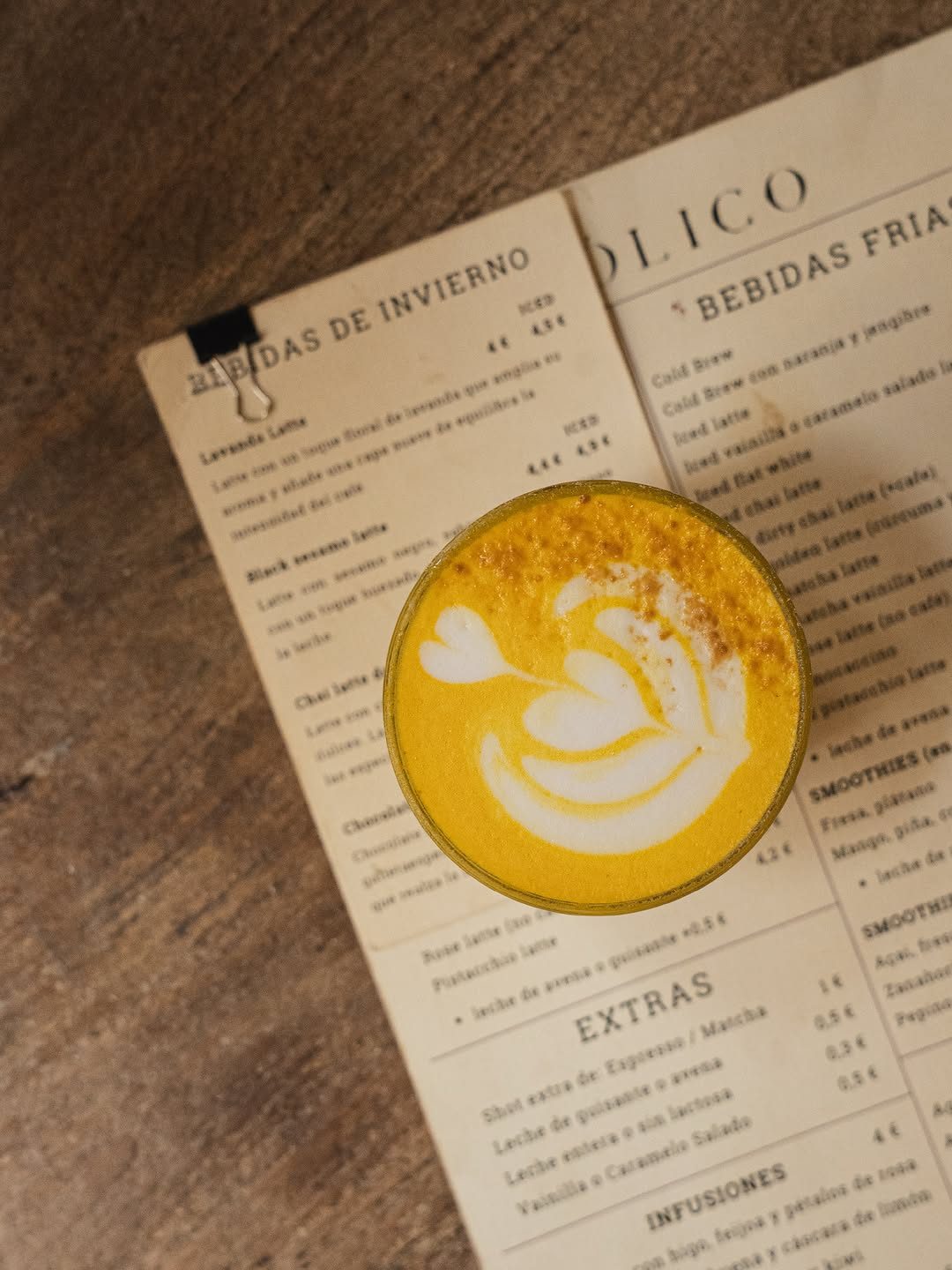 Una pausa y un Golden Latte.
#madrid #chueca #bucolicocafe #specialtycoffee
spain | madrid | chueca | café de especiali
