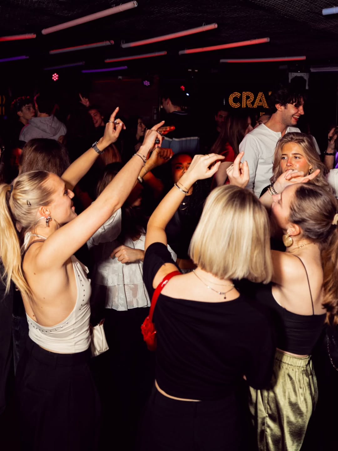 ¿Listos para la próxima? 🫣

#bulebulemadrid #planazomadrid #dinnershow #fiestamadrid #madridnights