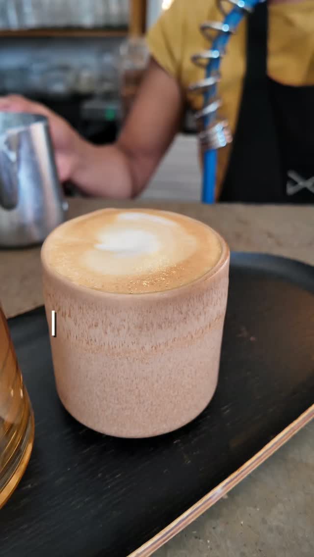 ¿Café con hielo es igual a Ice latte? Para nosotros definitivamente no ☕

#fyp #cafe
