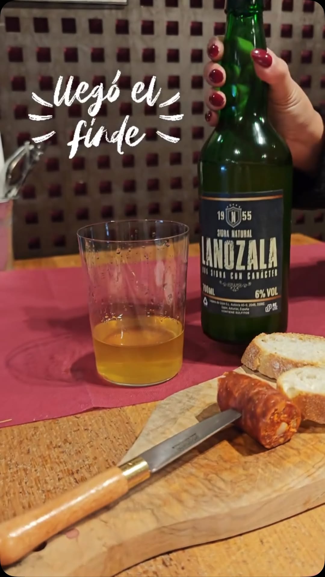 El plan para este finde está claro: sidra, algo rico para picar y una mesa con tu gente. 🍏🥂
Que empiece el primer culín