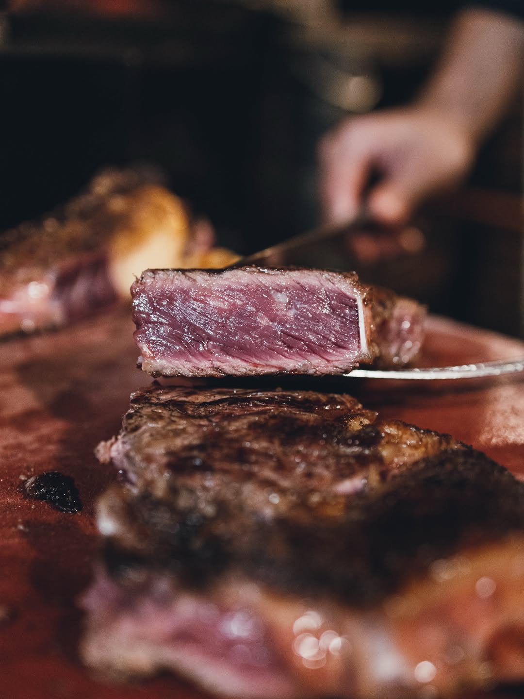 Cosas que no cambian desde hace 70 años. Maravilla de chuleta.
📍Casa Julian de Tolosa - Cava Baja, 18.
📞 Reservas: 913