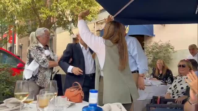 Viviendo un ratito maravilloso en @landorestaurante con nuestros amores Cristina Ordas, Antonio Barba, @kroyse @rociosot