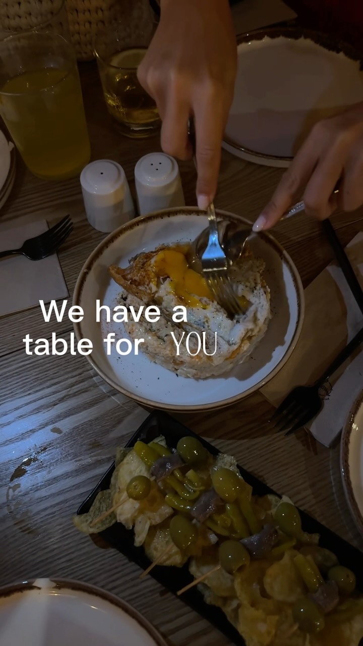 Your table is ready.
#CasaPonzano #MadridFood #RestaurantesMadrid #comerenmadrid