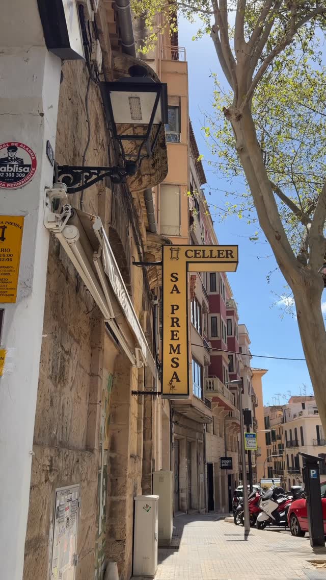 Hay lugares que forman parte de la historia de Palma. Celler Sa Premsa es uno de ellos.

Cocina mallorquina, tradición y