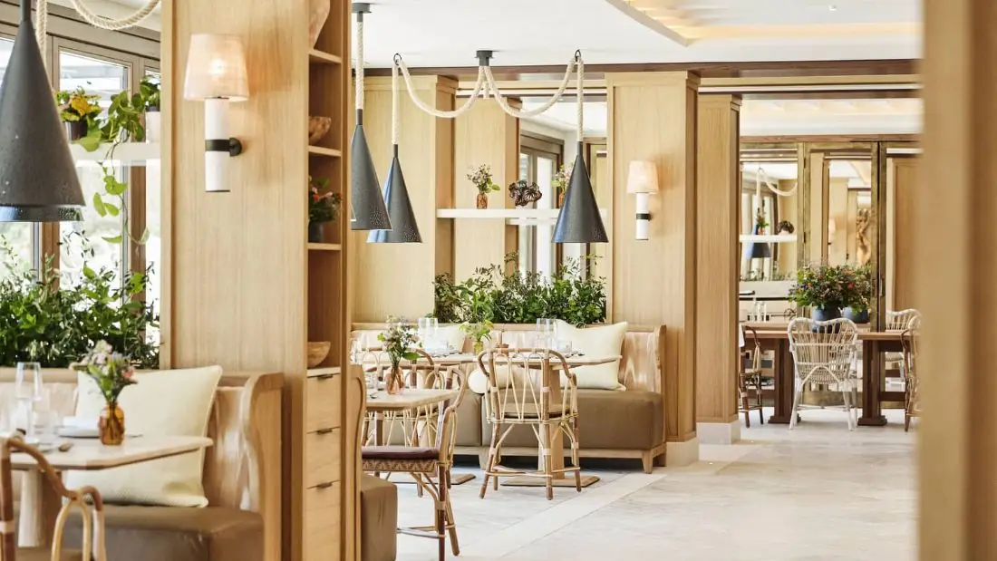 The light-filled lounge at Cercle