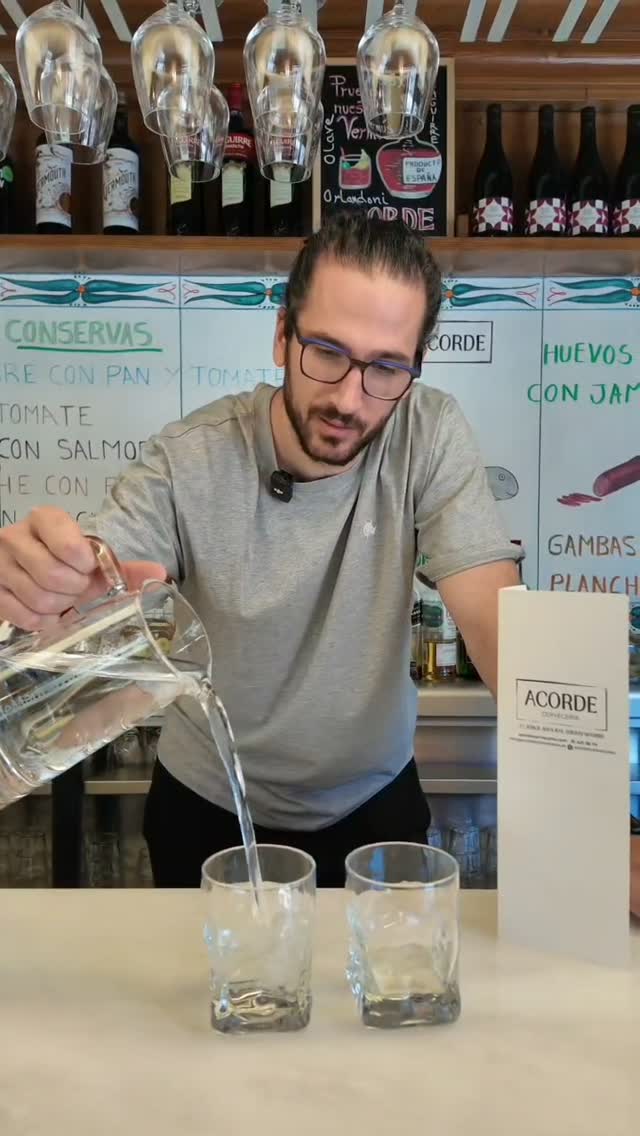 Agua de Madrid, señores. Y de eso, los madrileños sabemos un rato💧
Sabemos que como el agua de Madrid no hay ninguna, y