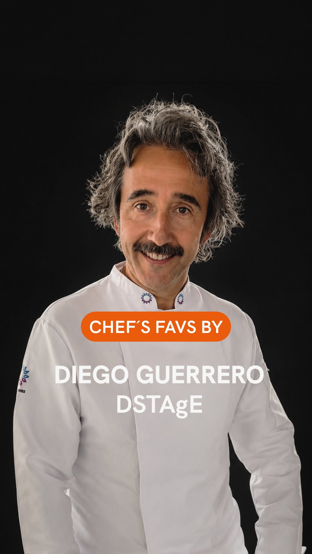 Diego Guerrero, ¡tú sí que eres un máquina! 🧡(Parte 2/2)

😍¿Plato del que estás enamorado?
Con muchos platos de @enigma_