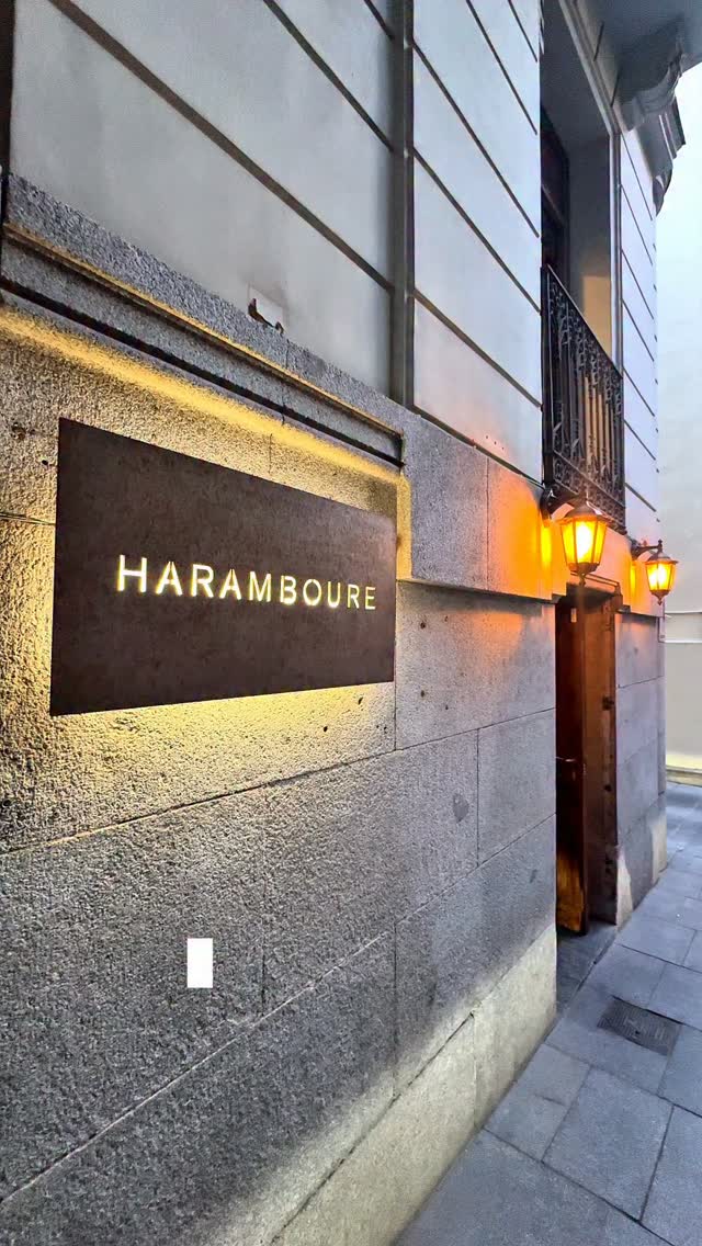 🍽️ @haramboure_madrid
@michelinguide
☀️@guiarepsol
~~~~~~~~~~~~~~
🧑⚕️Valoración @doctor.foodiee : 8,8
Comida: 9
Ambie