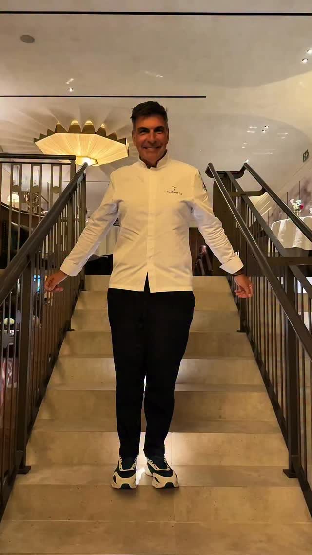 Sin reserva (y con chaquetilla). 
Una cena de cumple improvisada en mi restaurante favorito @ramonfreixatradicion y con 