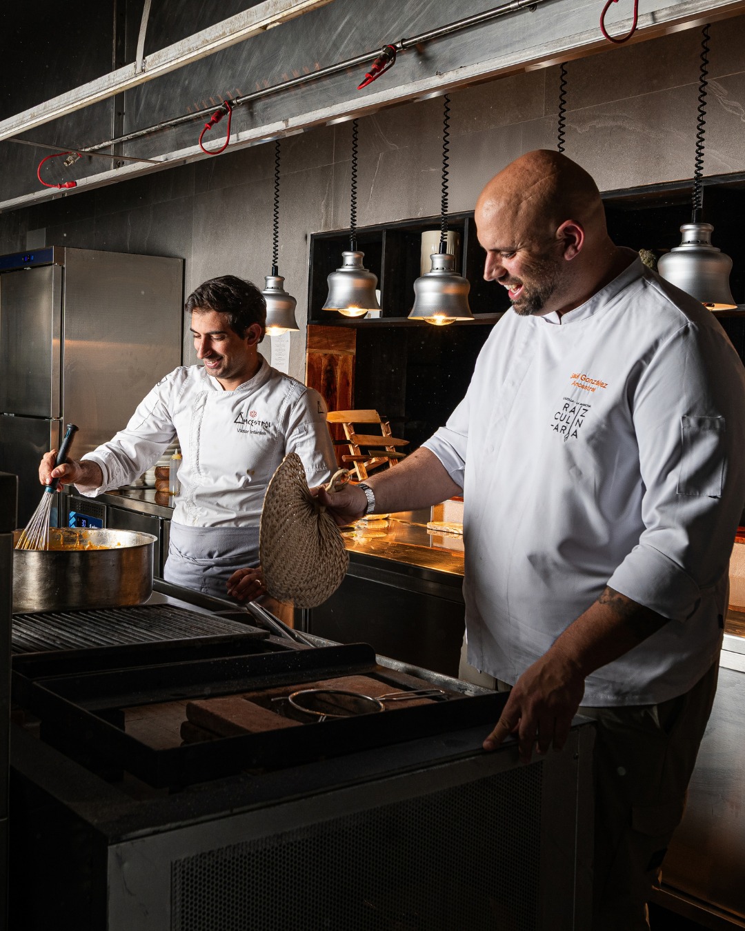 Víctor Infantes y Saul González son los artífices de Ancestral, un espacio gastronómico con estrella Michelin, que se ha
