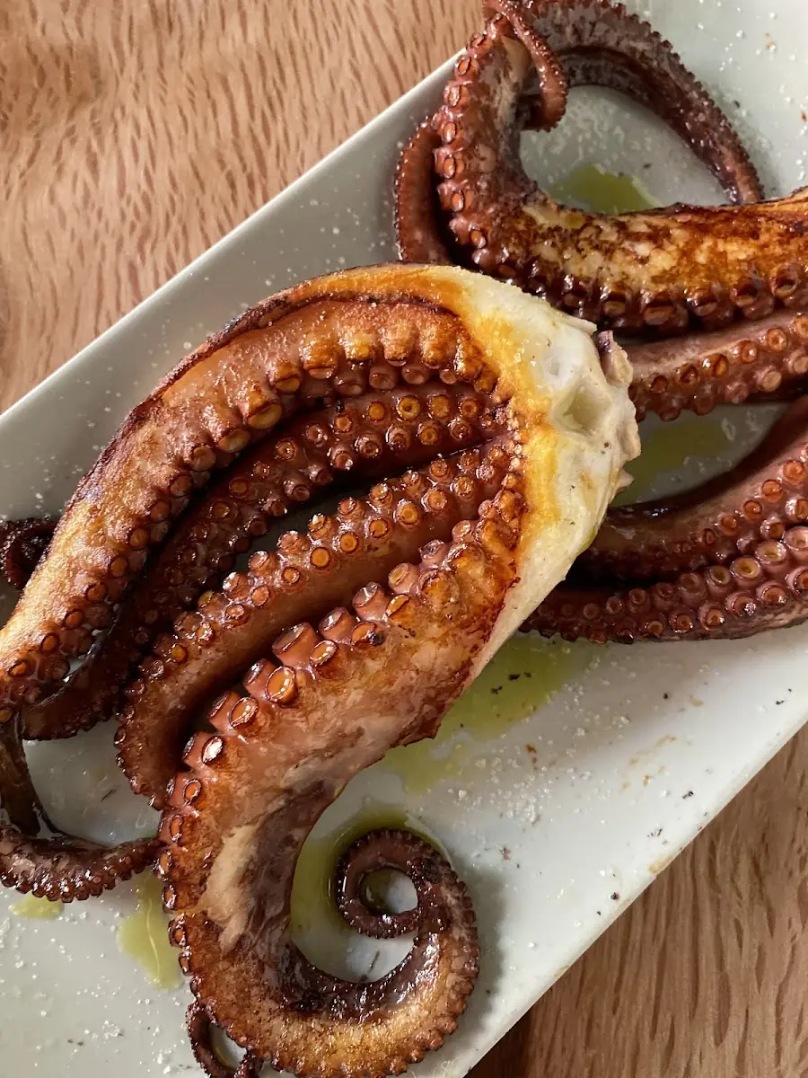 Grilled octopus at CuinaVivant