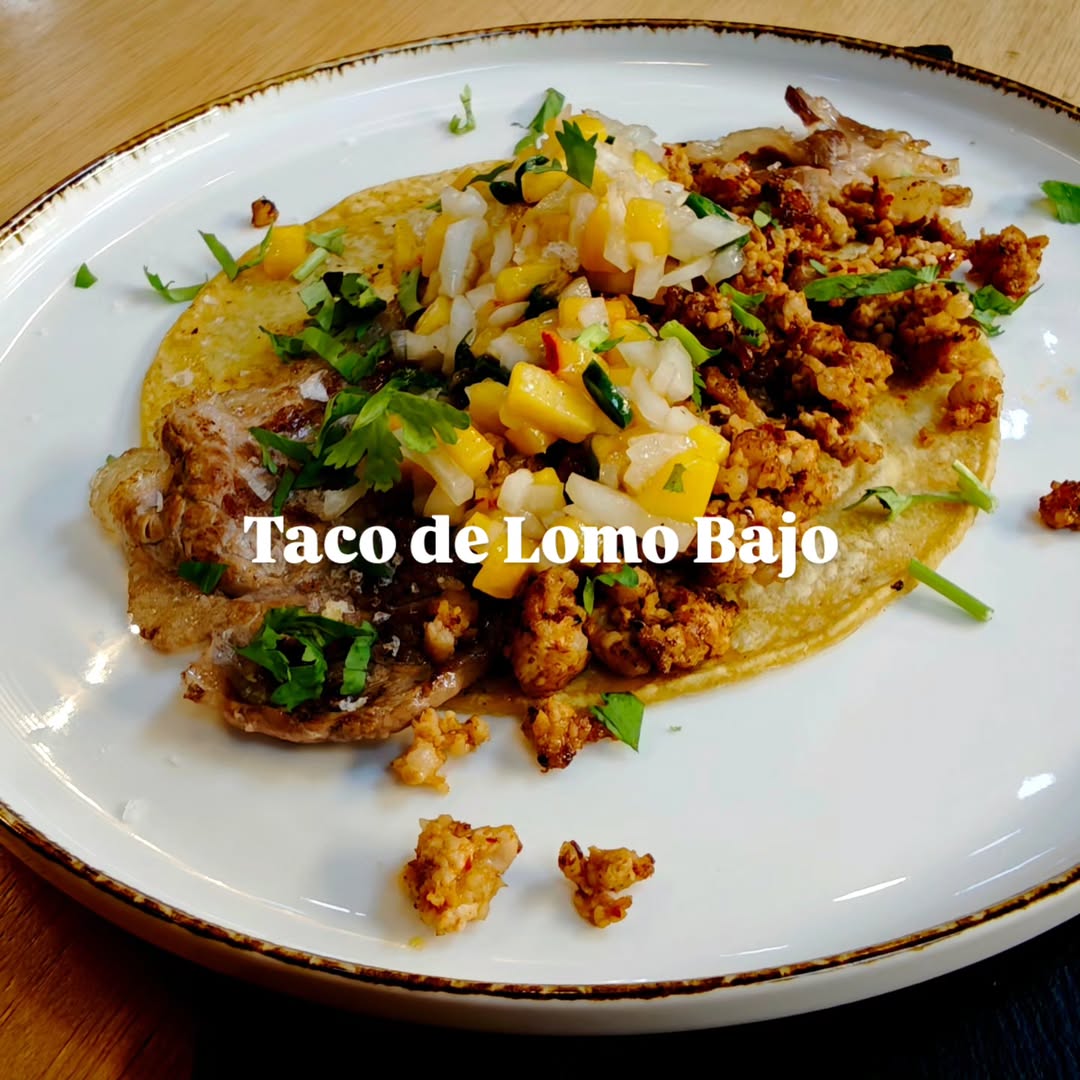 🇪🇸 TACO DE LOMO BAJO

Filete finísimo de lomo bajo sobre tortilla de maíz, chorizo de chile morita y tamarindo y pico de