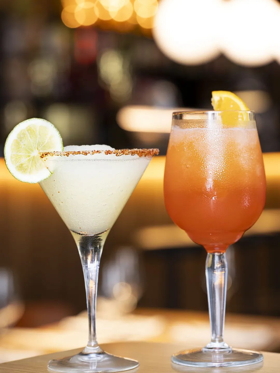 Cuando llega el calor… nos ponemos en modo Frozen ❄️🧊
Frozen Aperol y Frozen Margarita para ir abriendo boca.
El resto..