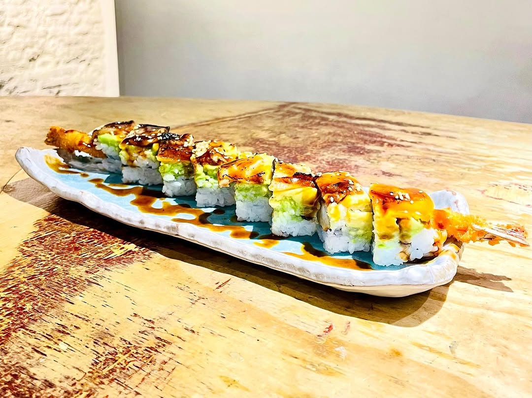 Apetece todo! 

Podéis venir a disfrutar de este plato y muchos más al restaurante DokiDoki

📍DokiDoki Calle Villalar 4,