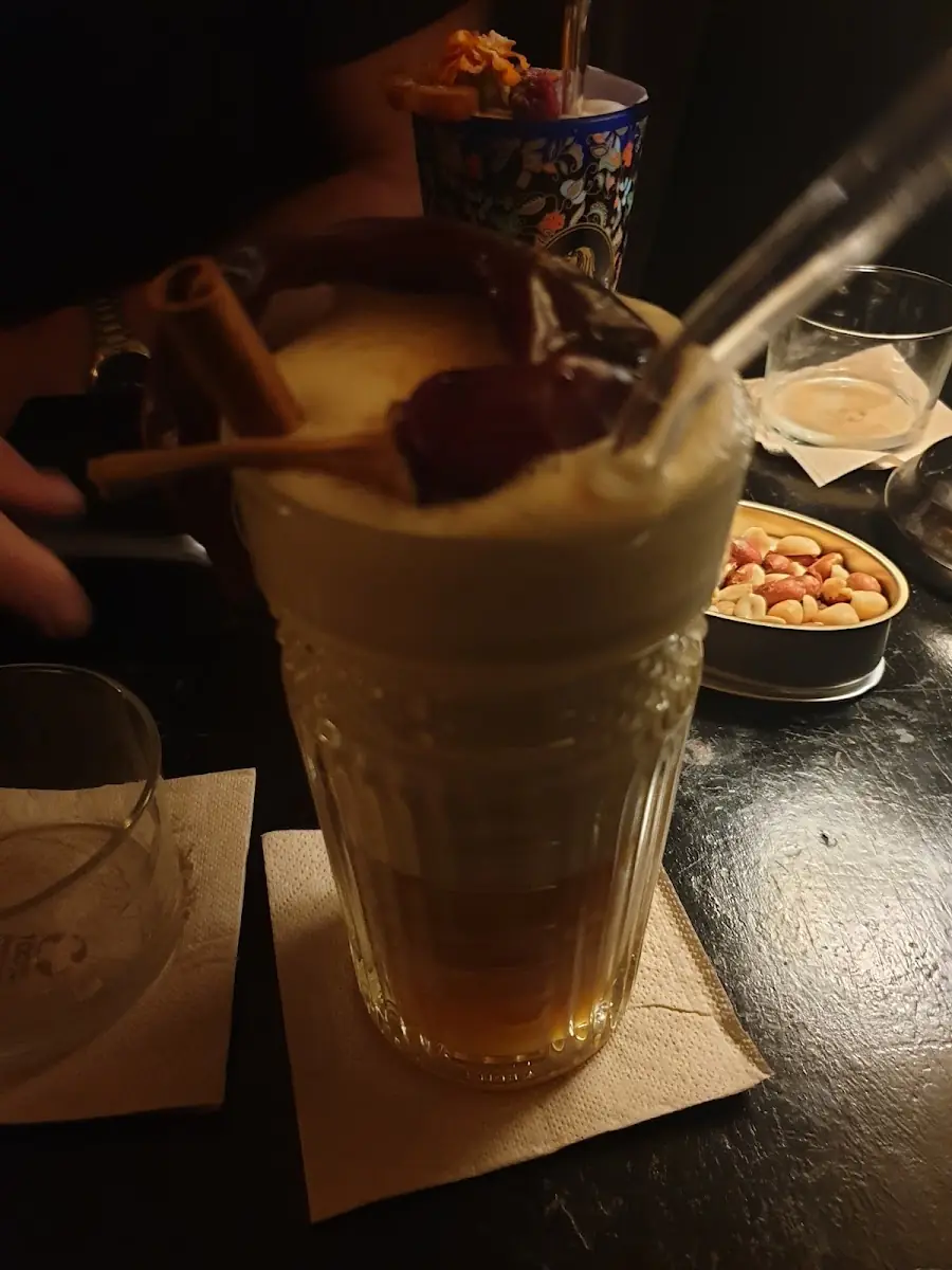 A cocktail at Door 13