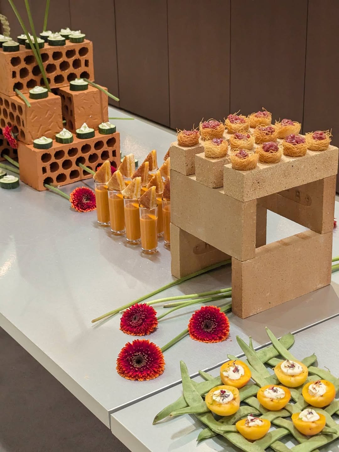 ¿Sabias que también llevamos lo mejor de DOT a tus eventos? ✨ 🤎

Desliza para ver un pedacito de todo lo que preparamos 