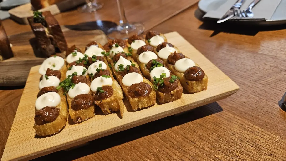 A board of pintxos at El Bandarra