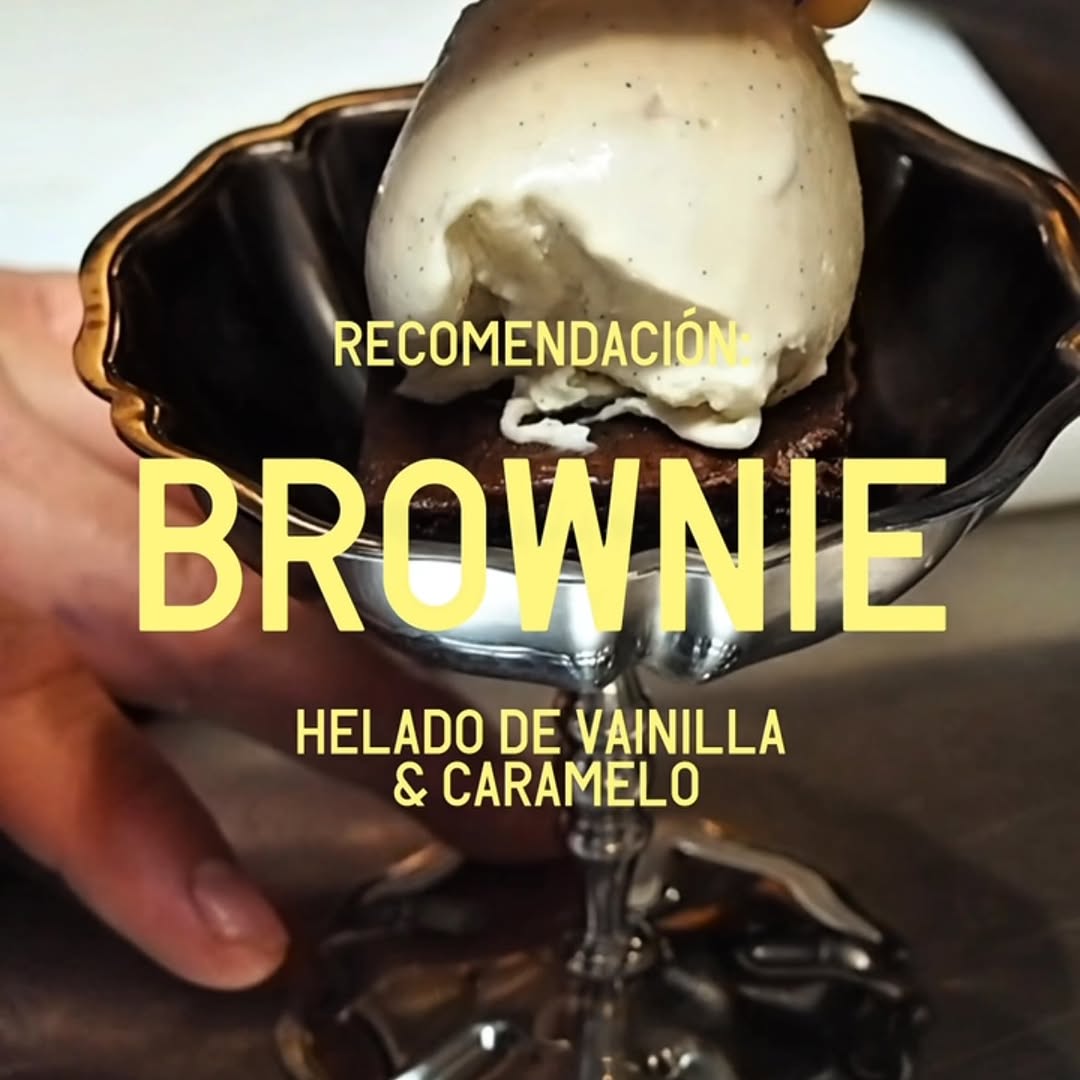 Nuestra recomendación de este mes:
Brownie con helado de vainilla, caramelo, aceite y sal

#brownie #elbuen #madrid