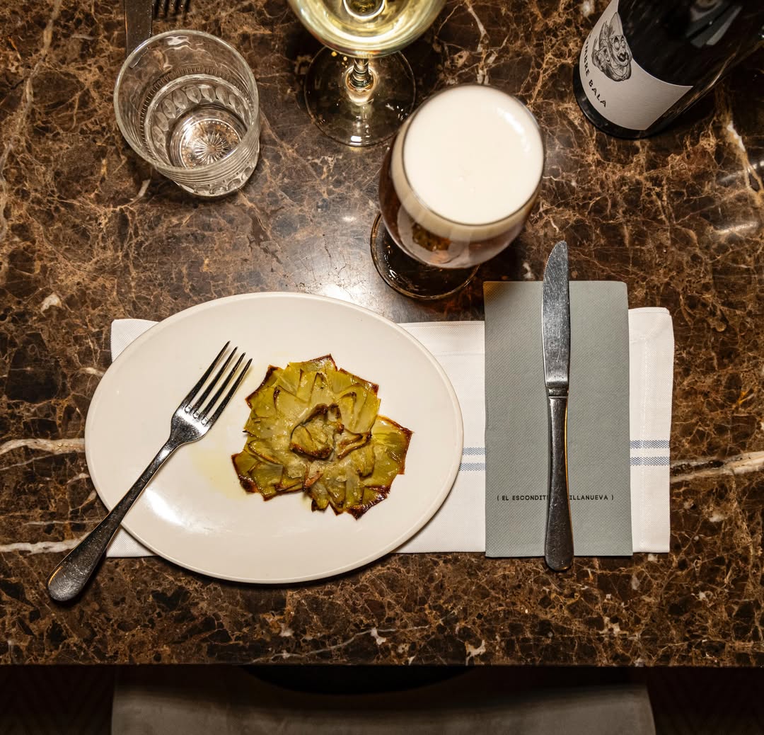 ¿Una mesa para cuántos? Esta semana se come en El Escondite de Villanueva 😉

#restaurantesmadrid #planesmadrid