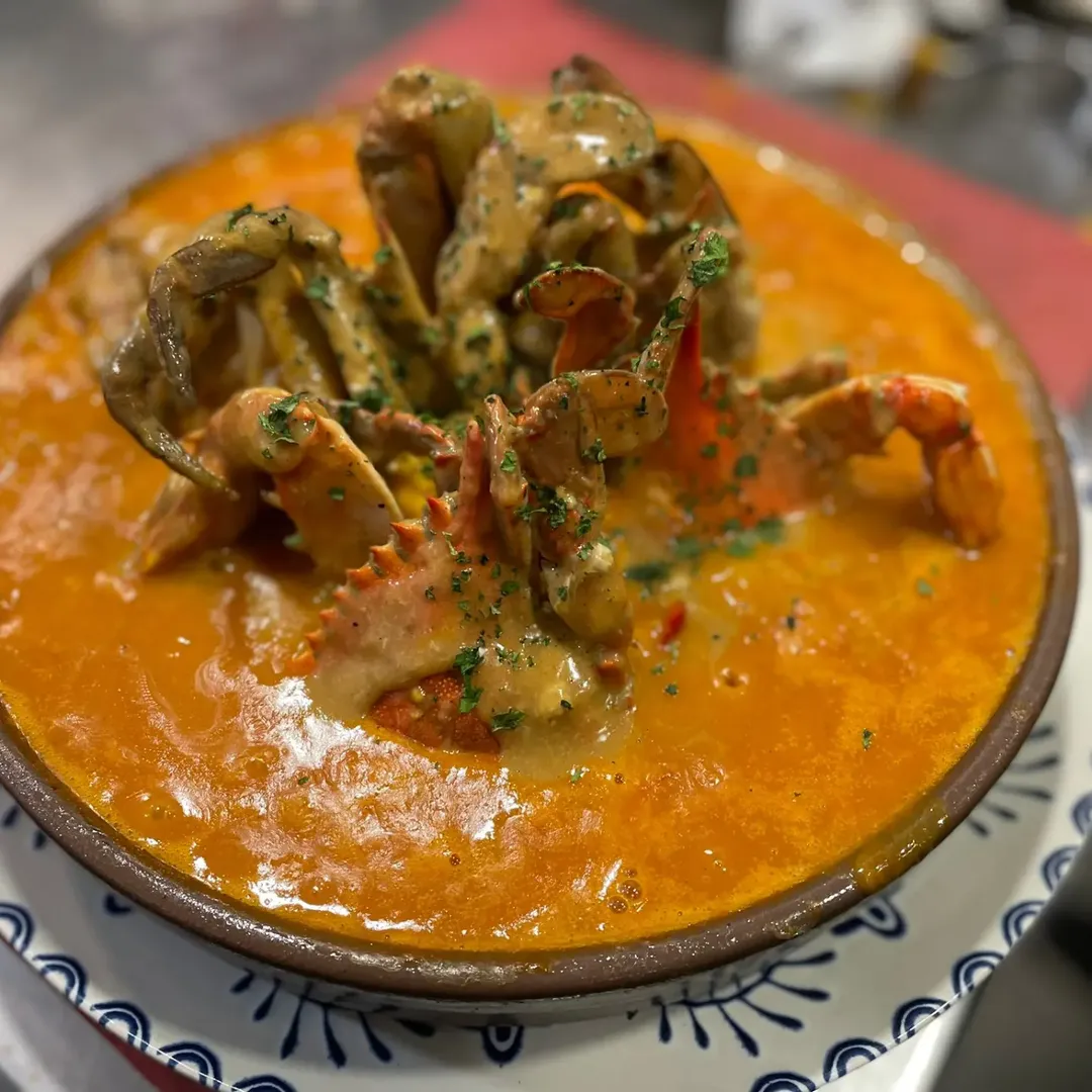 Arroz caldoso con cangrejo azul