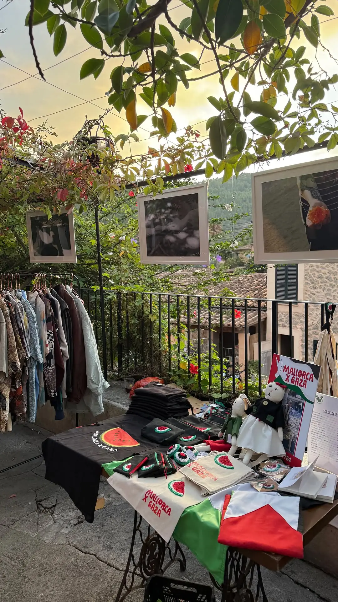 Clothing rails and stalls at a past El Mercadito market