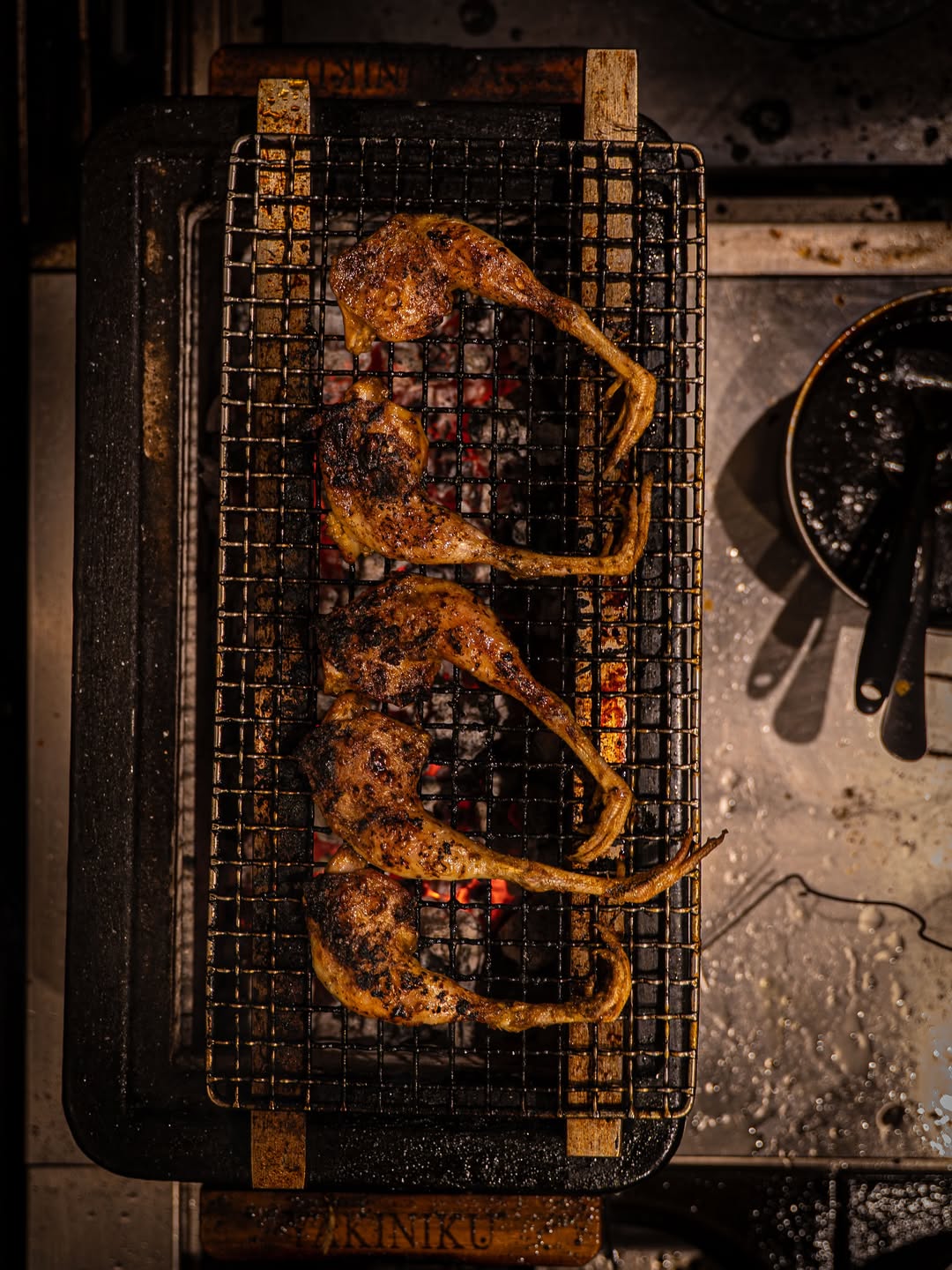 Ahora todo el mundo tiene neveras en casa y cámaras de conservación en los restaurantes, esta receta viene de cuando nad