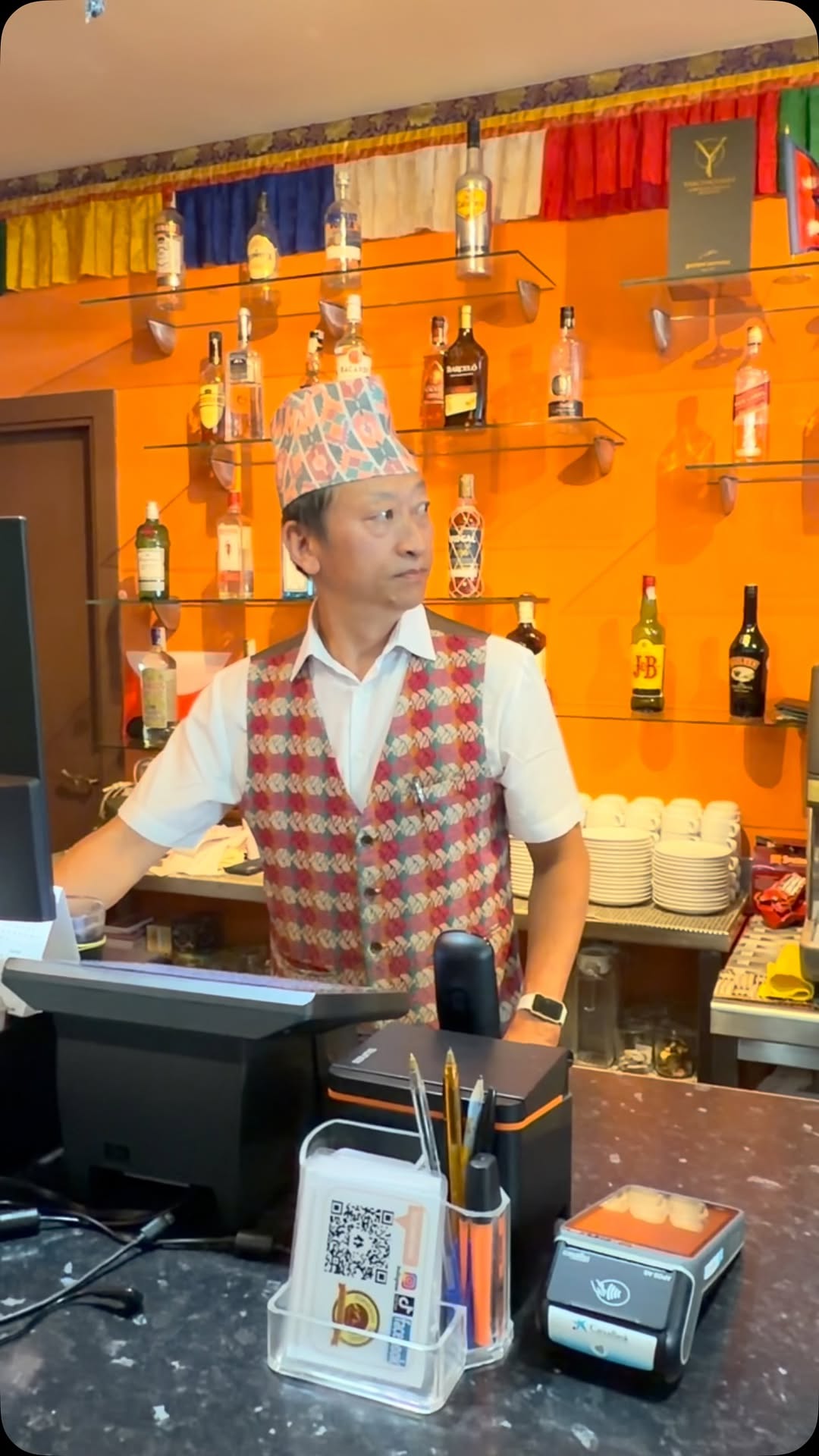 En Himalayan Tandoori queremos que descubras la gastronomía nepalí como realmente merece: preguntando, hablando, compart