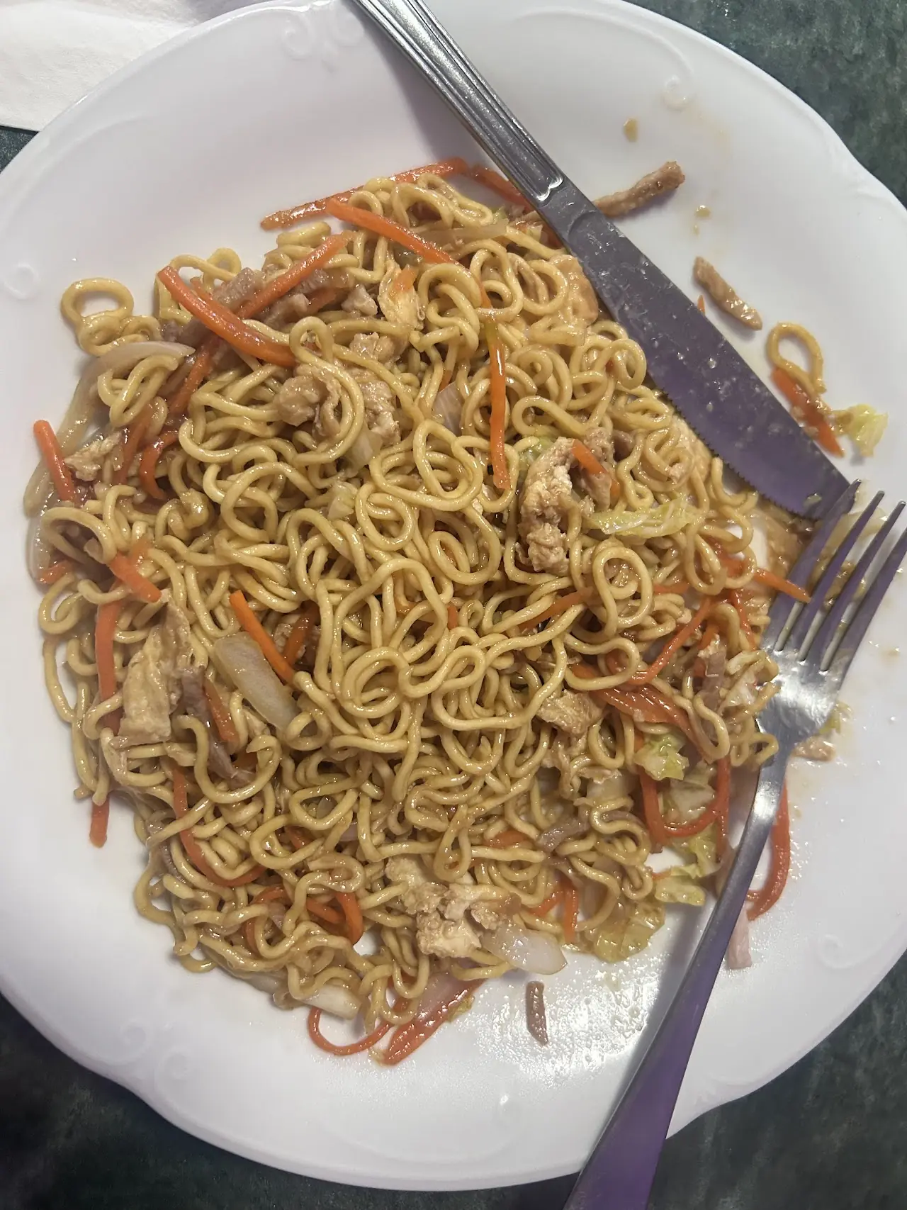 Plate of stir-fried chow mein noodles with vegetables, at Restaurant Hoy.