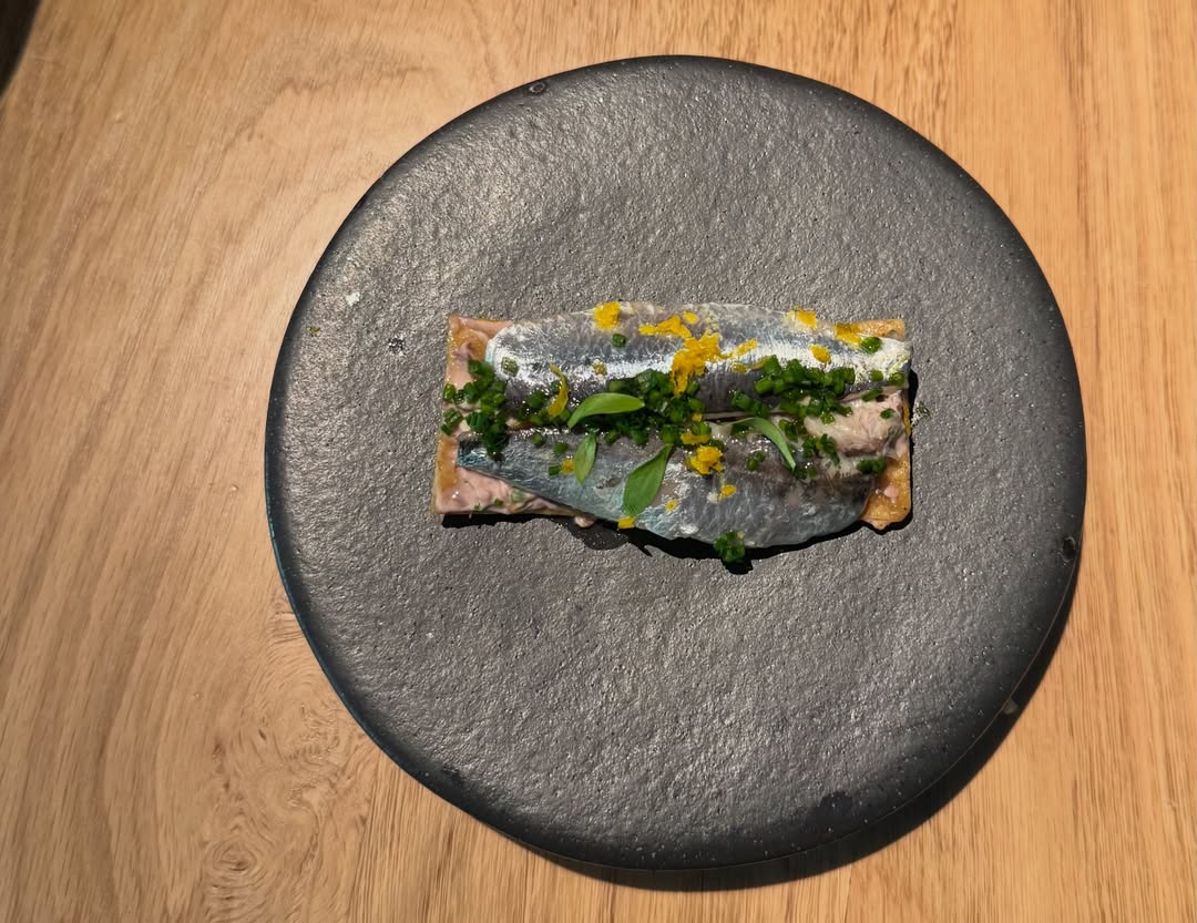 Hay lugares de Madrid q cada vez q regresas , te sorprende. Uno de ellos @inpulsorestaurante  una explosión de sabores, 