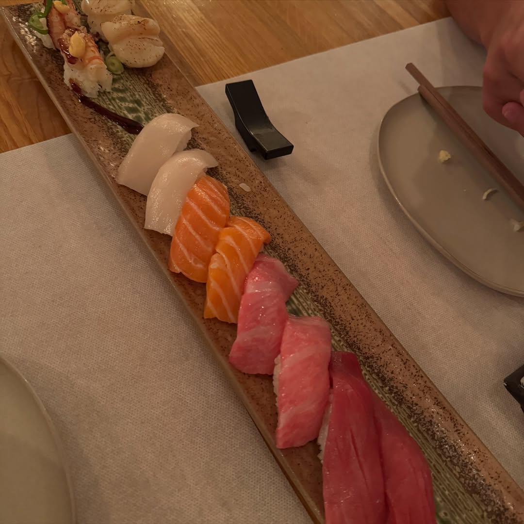 IZAKAYA HAN @izakayahan
Qué decir de este restaurante japonés-coreano en Chueca… mi sushi favorito de Madrid. Lo descub