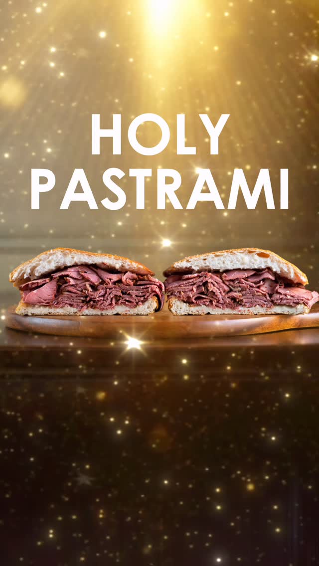 Holy Days, Holly Philly Sandwich. 🙏
Mientras Madrid recibe visitas importantes, nosotros recibimos la tuya.
Katz Madrid;