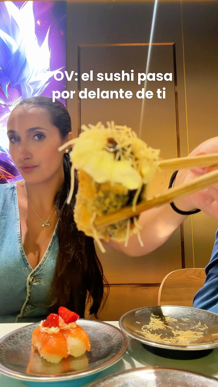 El sushi no se pide, se caza 🍣👀
En Kintaro los platos pasan por delante de ti y solo tienes que elegir: Nigiris, rolls