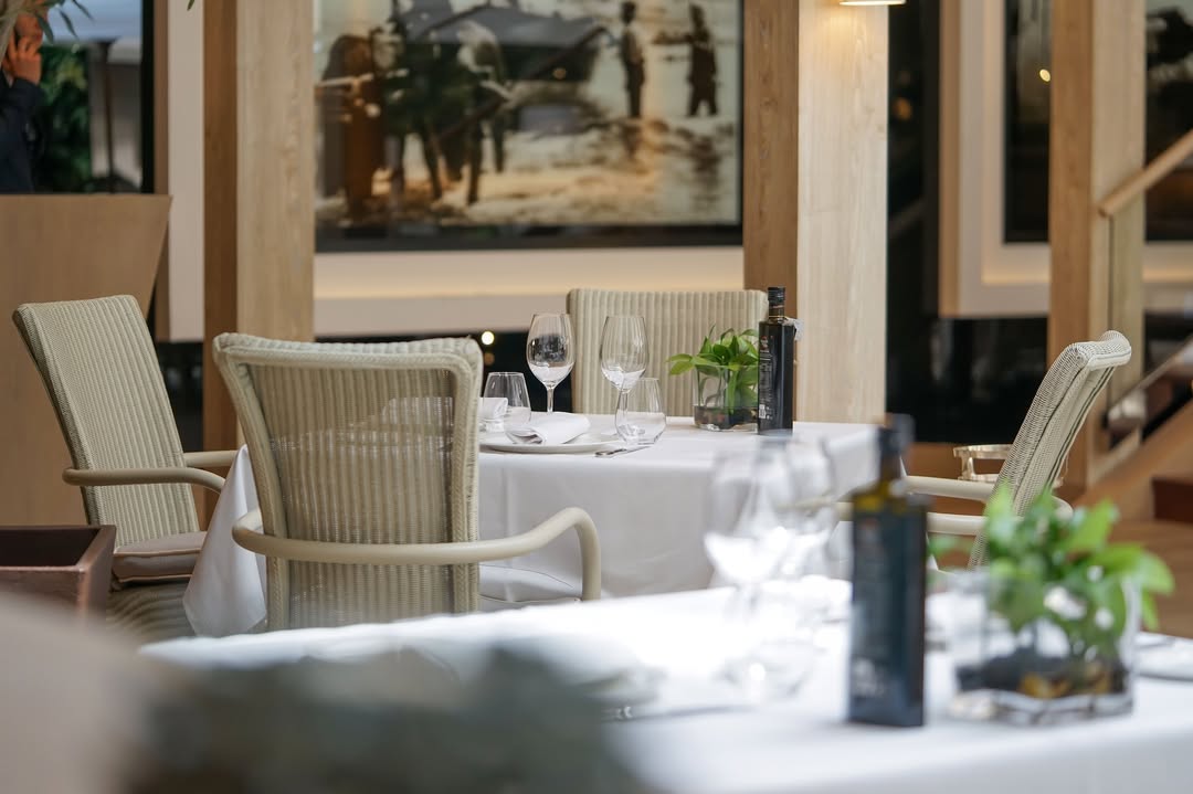 Reserva una mesa para comer con tu persona favorita en nuestros rincones más especiales.
👉🏻 Abiertos de lunes a domingo
