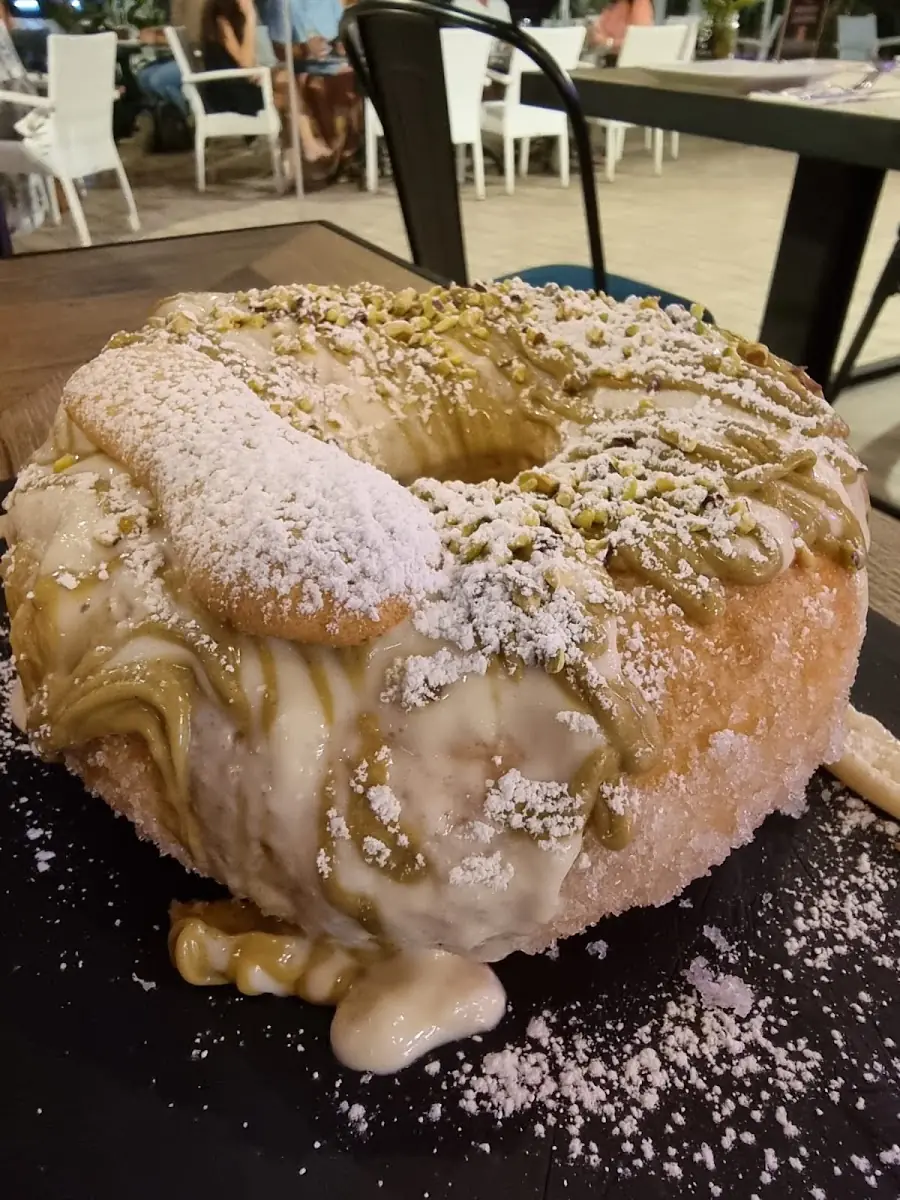 Dessert at L'Artista Pizzeria Napoletana
