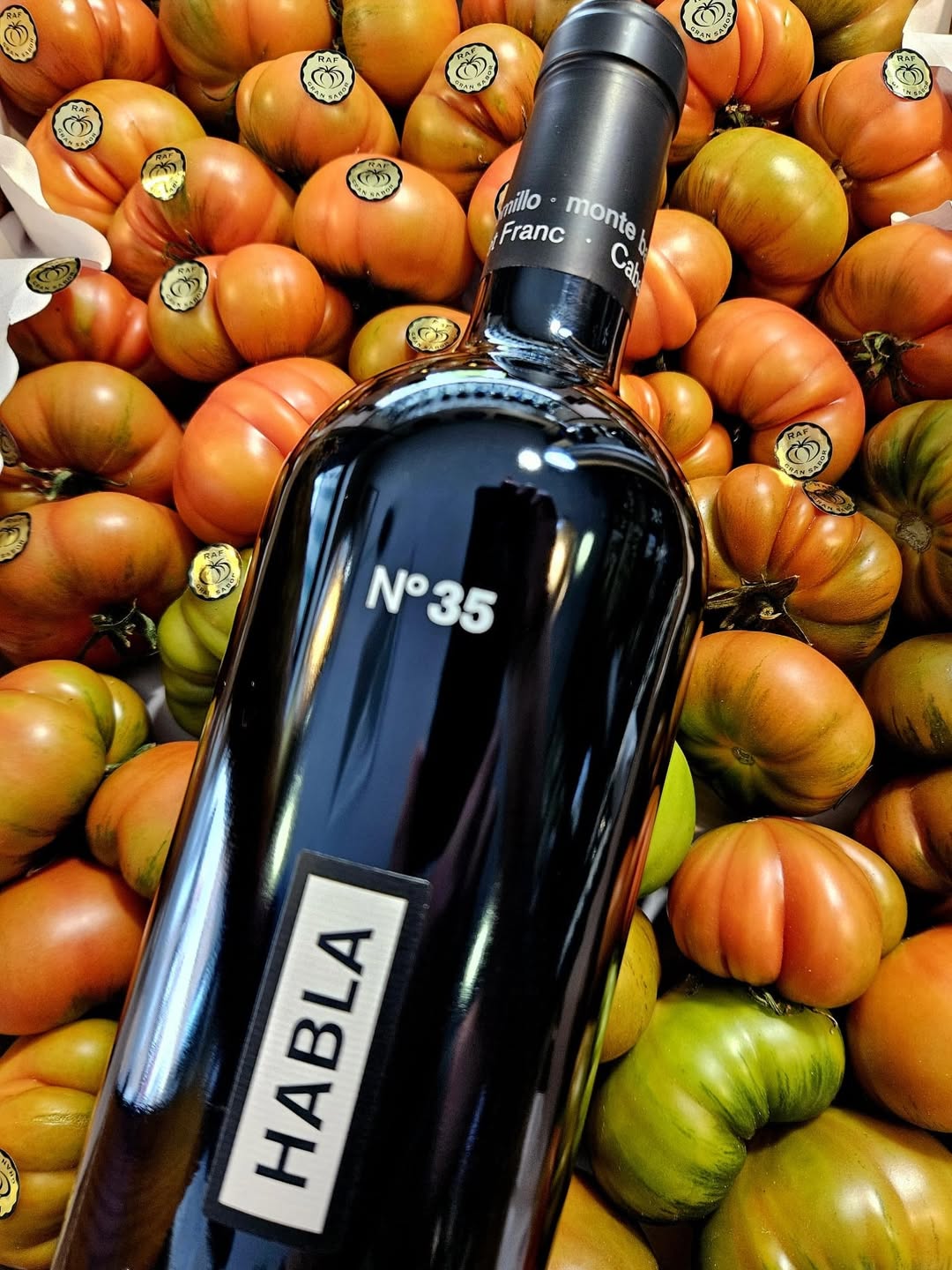 …un bañito… tomatero…🍅 @bodegashabla @ffmendieta