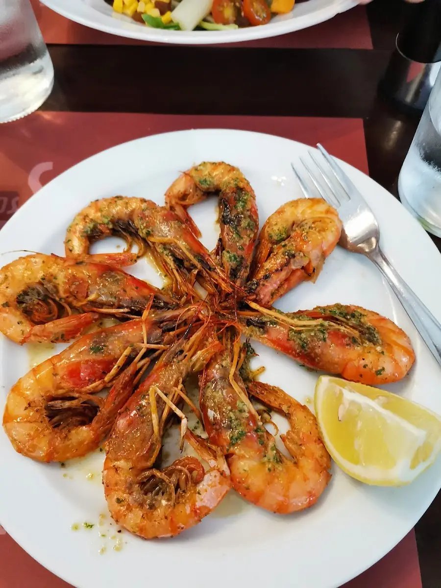 Grilled prawns at La Bóveda