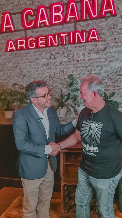Nos alegramos enormemente de recibir la visita en La Cabaña Argentina de nuestro querido Luis Gutiérrez. Luis es catador