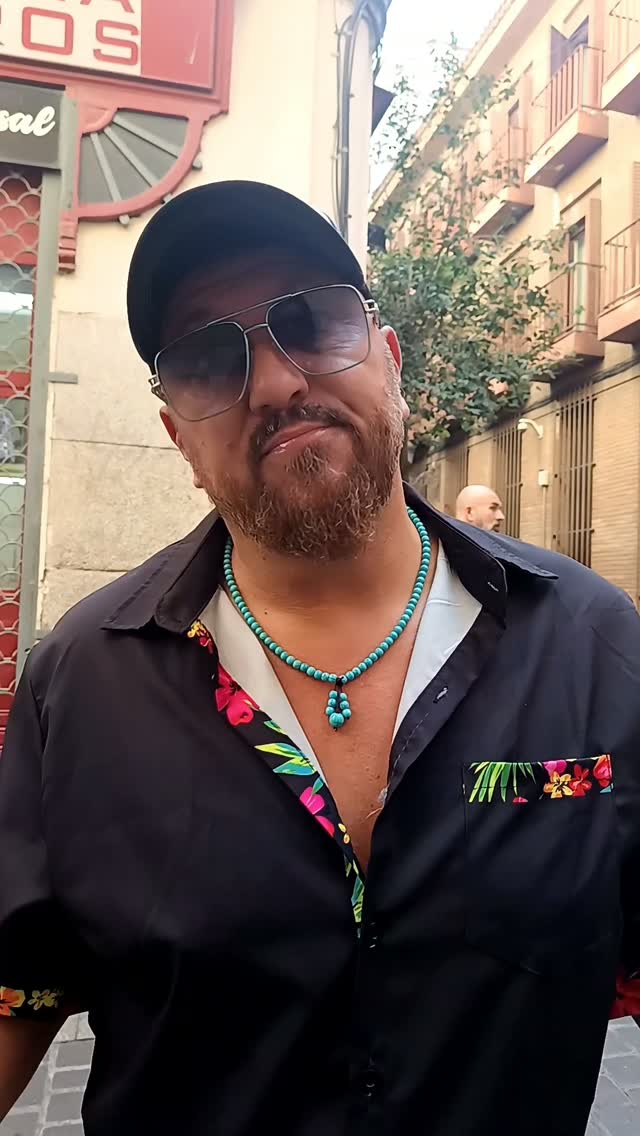 Tardecita por Madrid.
#ismaeloretropop #baresmadrid #exposiciónesmadrid #madridart #popart