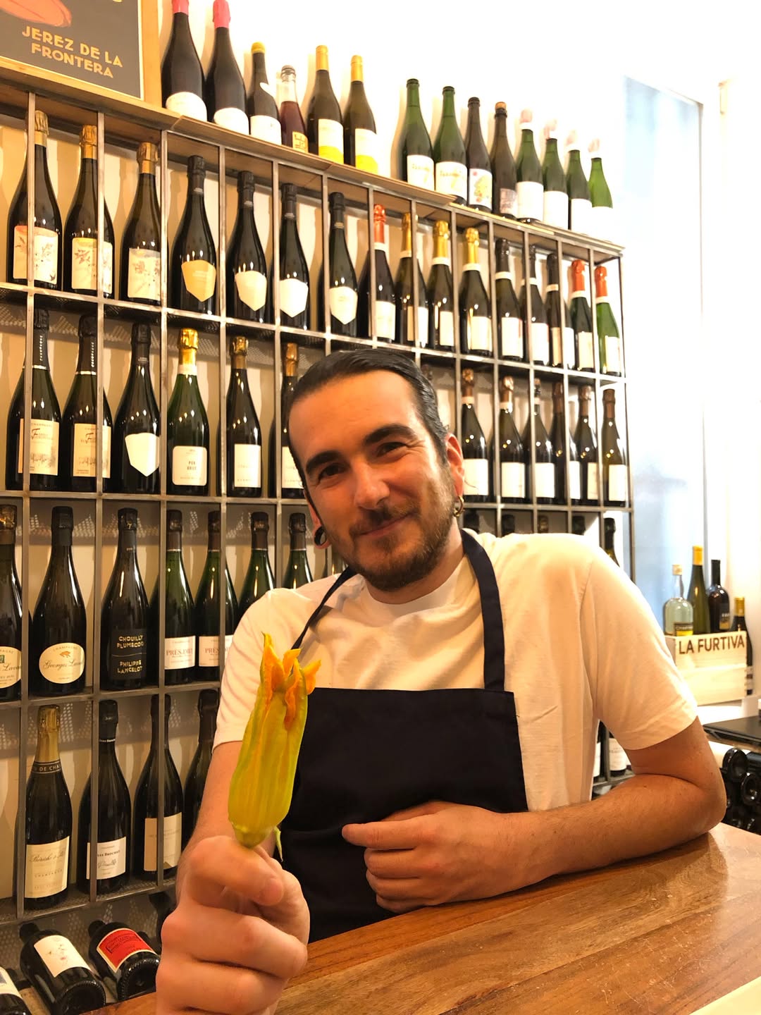 Antonio.
Las cosas no pasan por casualidad.
En la Fisna preferimos las causalidades, porque con buen producto, técnic
