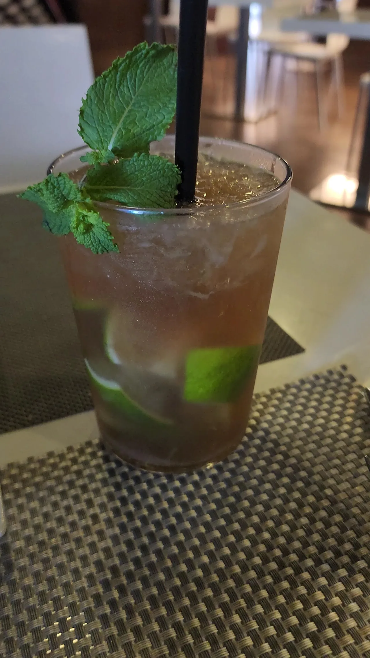 A mojito cocktail with mint and lime