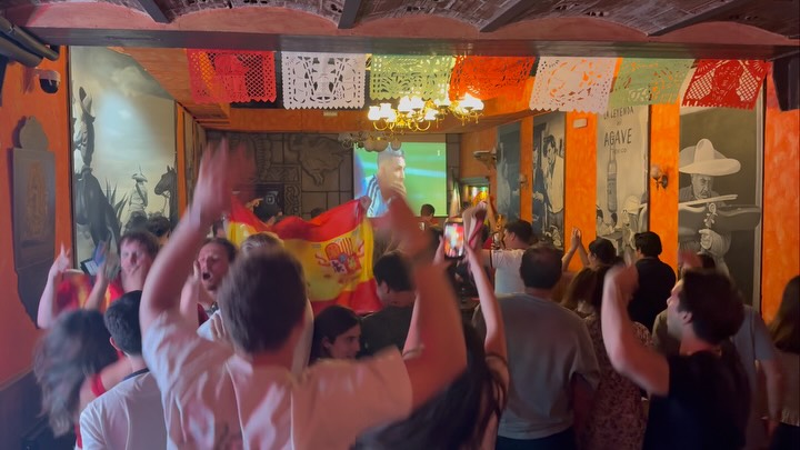 CAMPEONES DEL MUNDO!
Una locura de ambiente en @laleyendadelagave  19/07/2026 
Gracias por el apoyo equipo! (De la leyen
